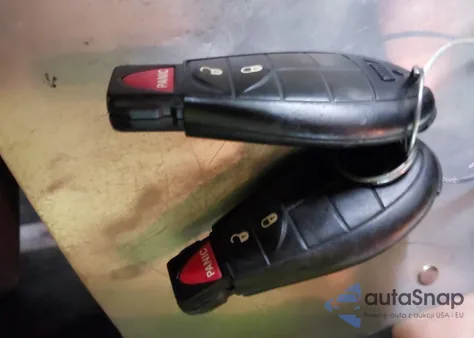 2014 Jeep Cherokee Trailhawk из США, поврежденный, VIN 1C4PJMBSXEW182425